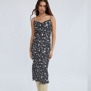 Wilfred Midi Dress Aritzia